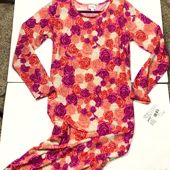 LuLaRoe Dresses & Skirts - LuLaRoe Debbie dress